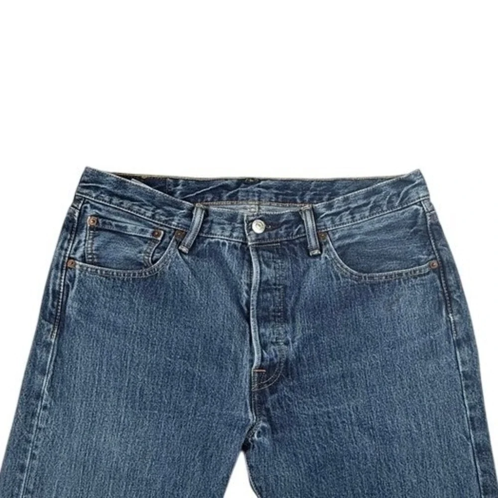 Levis 501 Original Fit Medium Wash Blue Button Fly Straight Leg Mens 33x34